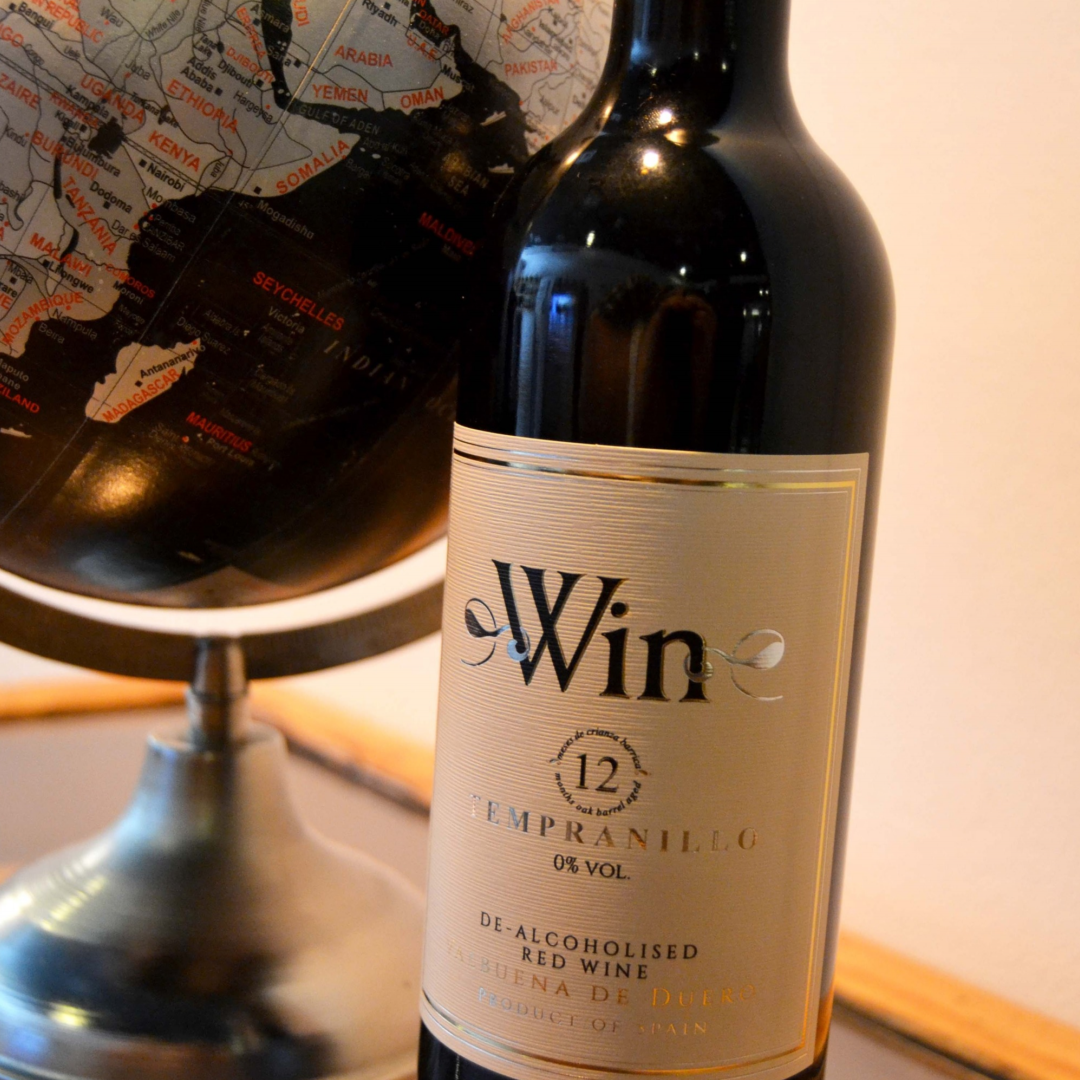 Win Tempranillo 12 Months Aged Organic De-Alcoholised Red Wine 75cl 0% ABV