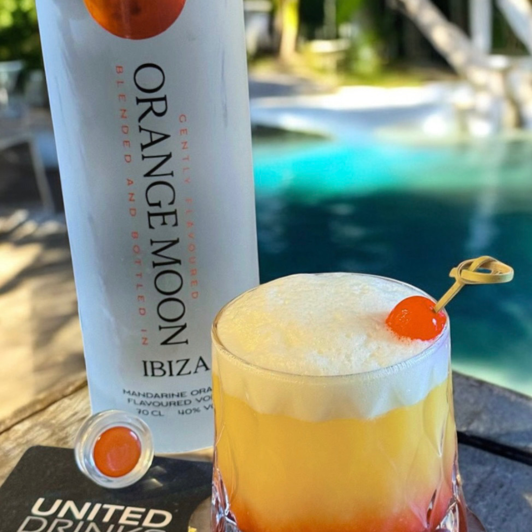 Orange Moon Ibiza Mandarin Orange Flavoured Vodka 70cl 40% ABV