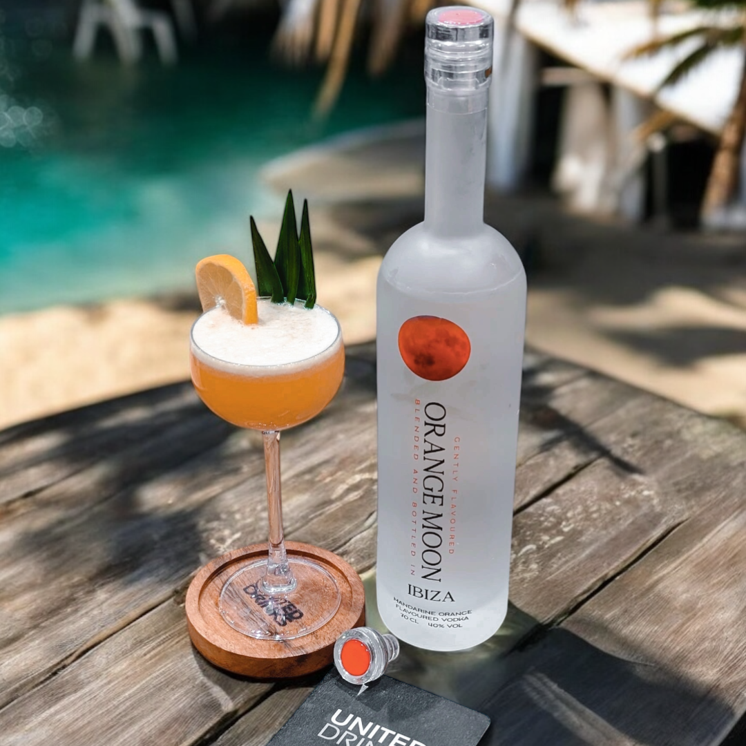 Orange Moon Ibiza Mandarin Orange Flavoured Vodka 70cl 40% ABV
