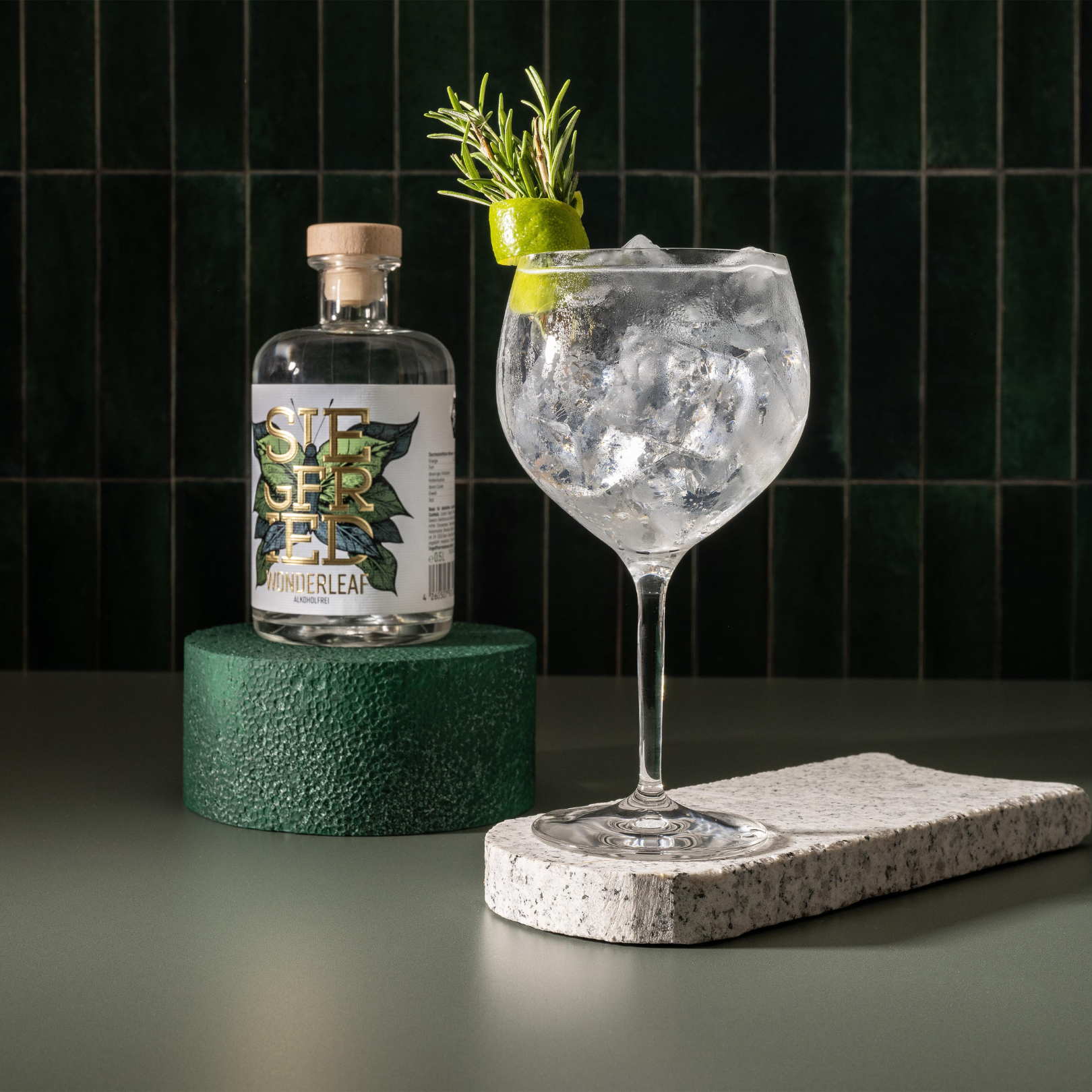 Siegfried Wonderleaf Gin Alternative Spirit 50cl 0%
