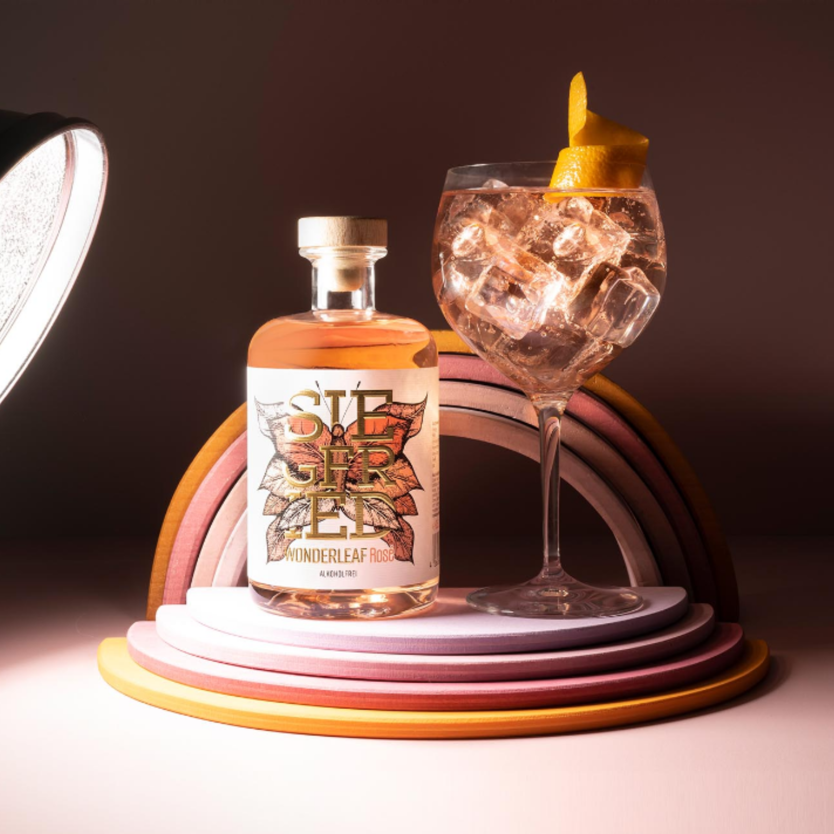 Siegfried Wonderleaf Rosé Gin Alternative Spirit 50cl 0%